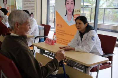 愛滿重陽，情暖人心——民革浙江省委會文化服務團與浙江涌嘉保險經(jīng)紀公司攜手開展重陽慰老活動